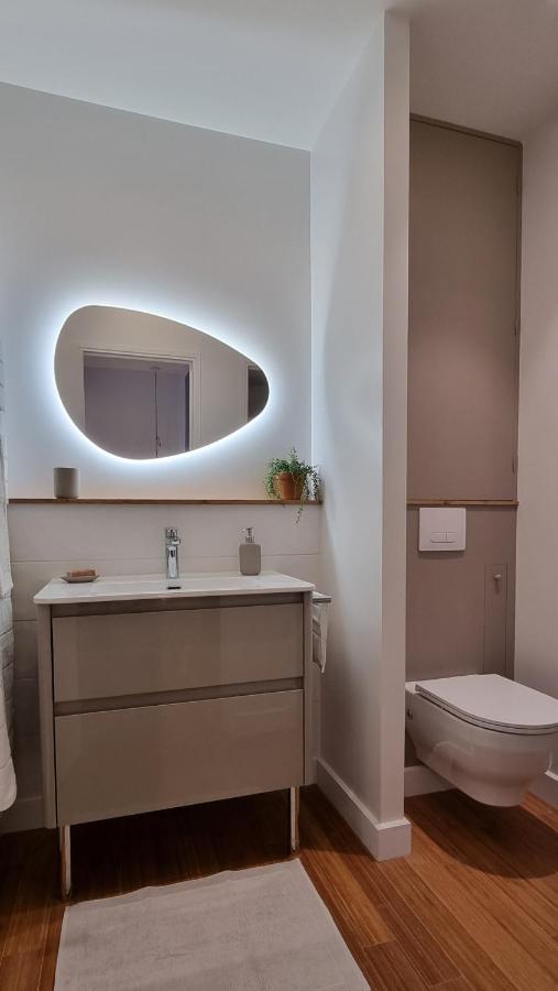 Au 53, Sous Le Chartil Apartment แร็งส์ ภายนอก รูปภาพ