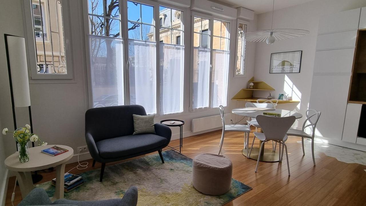 Au 53, Sous Le Chartil Apartment แร็งส์ ภายนอก รูปภาพ