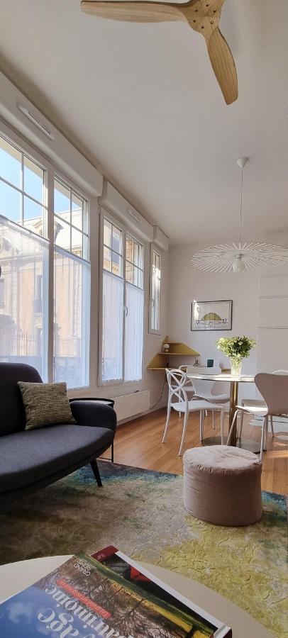 Au 53, Sous Le Chartil Apartment แร็งส์ ภายนอก รูปภาพ